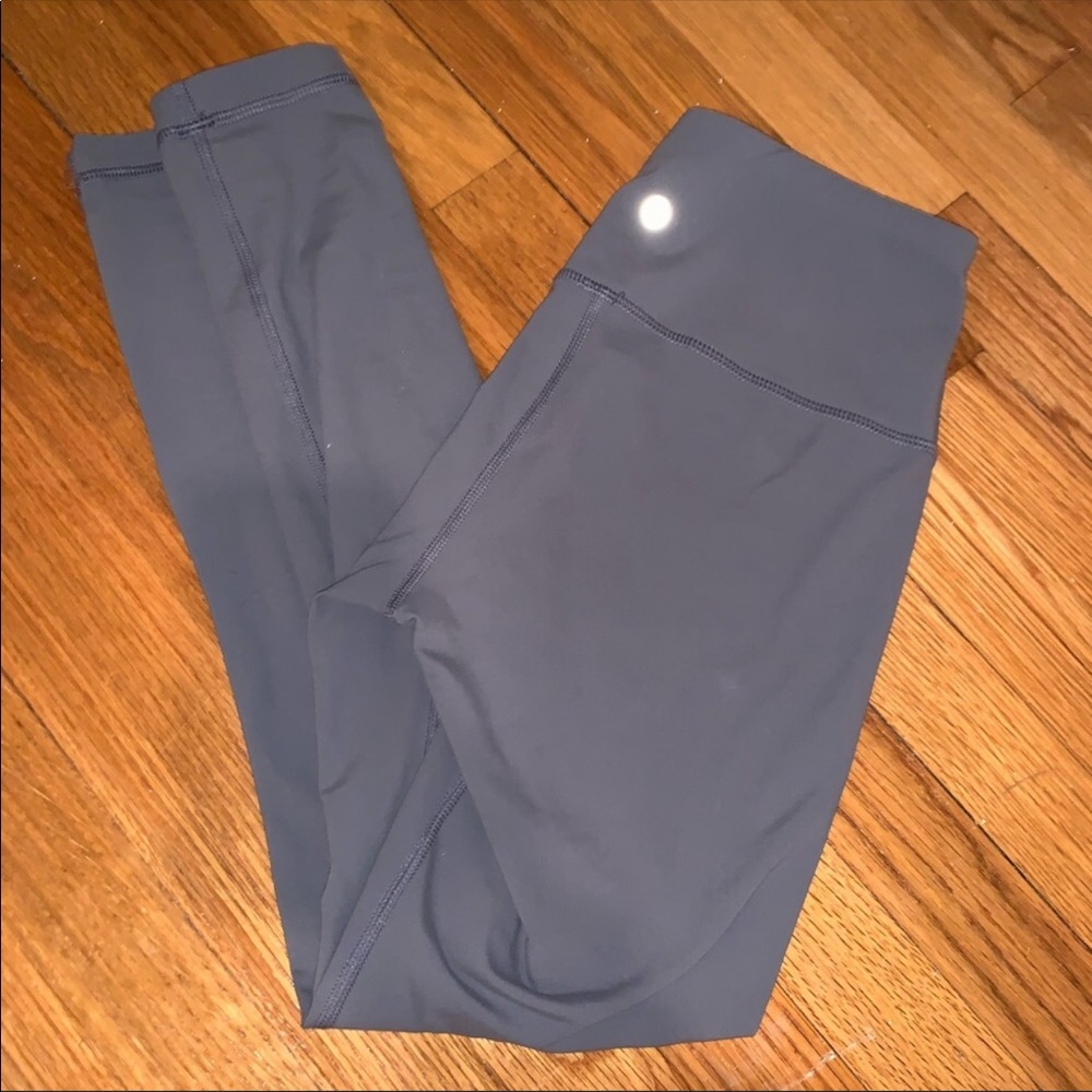 grey leggings
